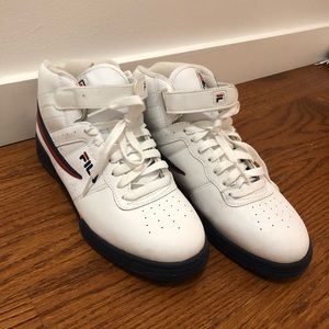 *SOLD* Men's Fila Sneaker